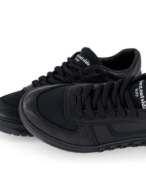 Load image into Gallery viewer, AmrGazzaz عمرو_قزاز LuxuryPerfumes عطور_فاخرة AuthenticPerfume عطور_أصلية NicheFragrance عطور_نيش PerfumeKSA عطور_السعودية ShopOnlineKSA تسوق_أونلاين LuxuryShopping متجر_عطور
