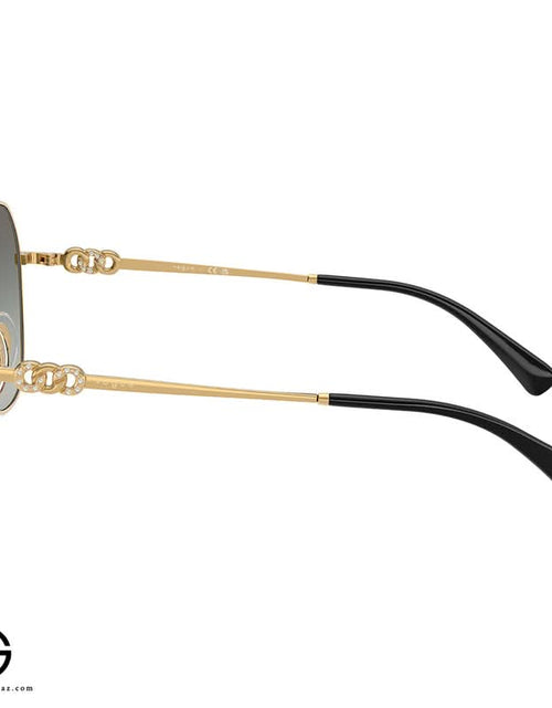 Load image into Gallery viewer, AmrGazzaz عمرو_قزاز LuxuryPerfumes عطور_فاخرة AuthenticPerfume عطور_أصلية NicheFragrance عطور_نيش PerfumeKSA عطور_السعودية ShopOnlineKSA تسوق_أونلاين LuxuryShopping متجر_عطور
