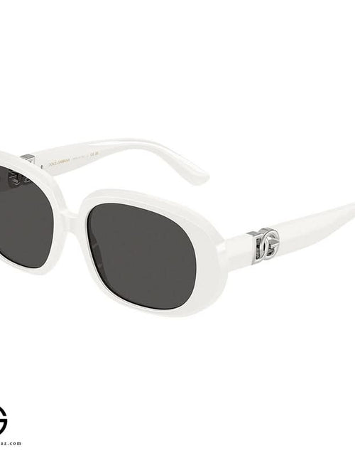 Load image into Gallery viewer, AmrGazzaz عمرو_قزاز LuxuryPerfumes عطور_فاخرة AuthenticPerfume عطور_أصلية NicheFragrance عطور_نيش PerfumeKSA عطور_السعودية ShopOnlineKSA تسوق_أونلاين LuxuryShopping متجر_عطور
