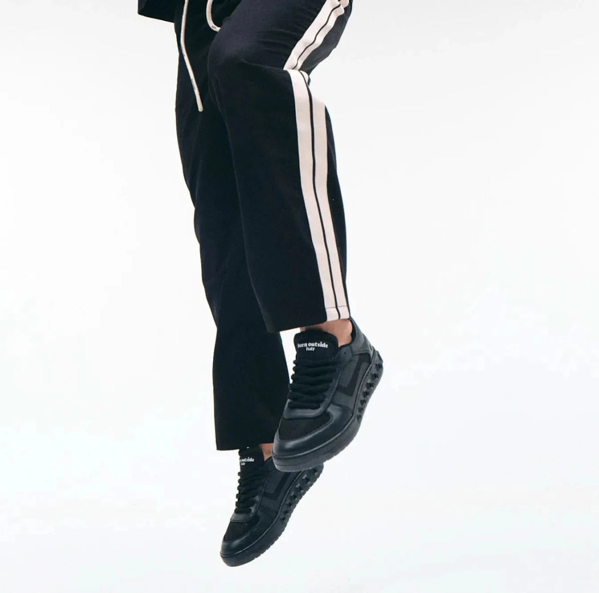 AmrGazzaz عمرو_قزاز LuxuryPerfumes عطور_فاخرة AuthenticPerfume عطور_أصلية NicheFragrance عطور_نيش PerfumeKSA عطور_السعودية ShopOnlineKSA تسوق_أونلاين LuxuryShopping متجر_عطور