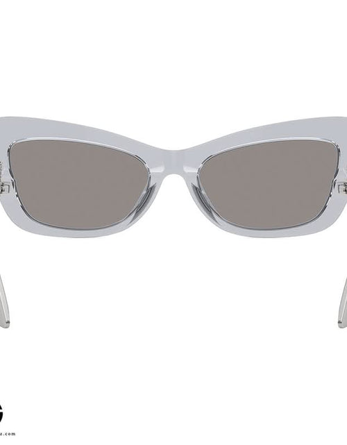 Load image into Gallery viewer, AmrGazzaz عمرو_قزاز LuxuryPerfumes عطور_فاخرة AuthenticPerfume عطور_أصلية NicheFragrance عطور_نيش PerfumeKSA عطور_السعودية ShopOnlineKSA تسوق_أونلاين LuxuryShopping متجر_عطور
