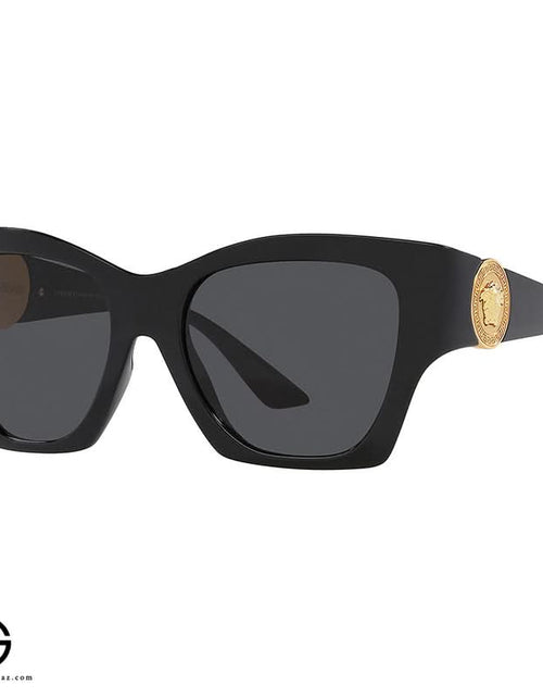 Load image into Gallery viewer, AmrGazzaz عمرو_قزاز LuxuryPerfumes عطور_فاخرة AuthenticPerfume عطور_أصلية NicheFragrance عطور_نيش PerfumeKSA عطور_السعودية ShopOnlineKSA تسوق_أونلاين LuxuryShopping متجر_عطور
