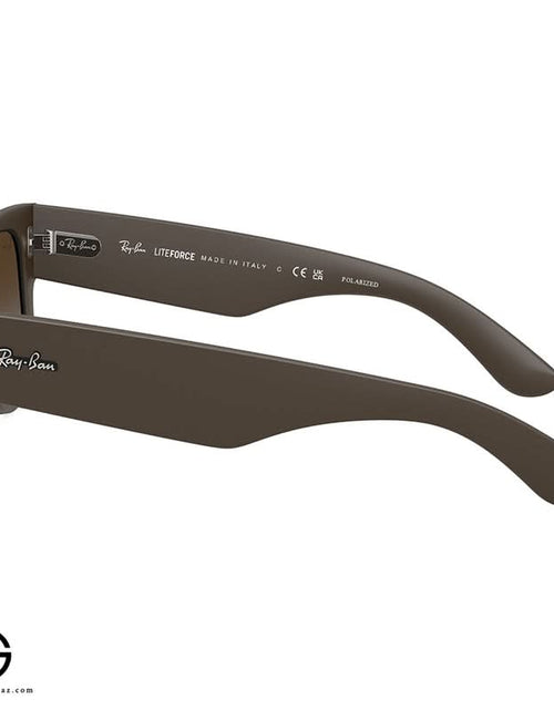 Load image into Gallery viewer, AmrGazzaz عمرو_قزاز LuxuryPerfumes عطور_فاخرة AuthenticPerfume عطور_أصلية NicheFragrance عطور_نيش PerfumeKSA عطور_السعودية ShopOnlineKSA تسوق_أونلاين LuxuryShopping متجر_عطور
