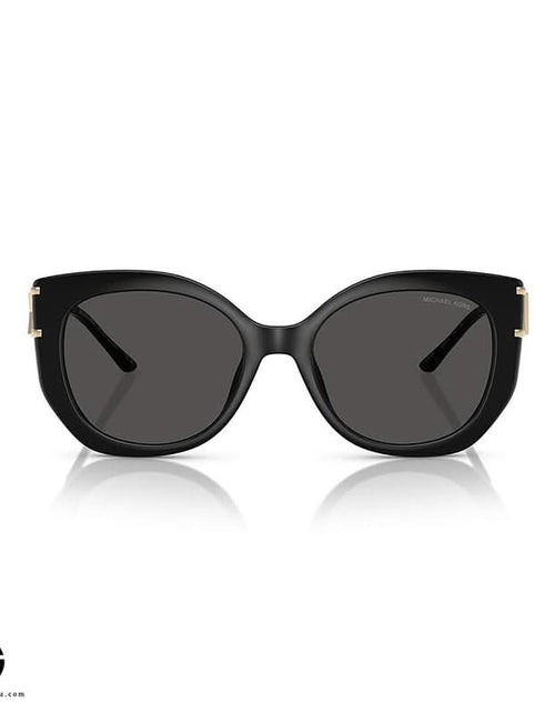 تحميل الصورة إلى عارض المعرض، AmrGazzaz عمرو_قزاز LuxuryPerfumes عطور_فاخرة AuthenticPerfume عطور_أصلية NicheFragrance عطور_نيش PerfumeKSA عطور_السعودية ShopOnlineKSA تسوق_أونلاين LuxuryShopping متجر_عطور
