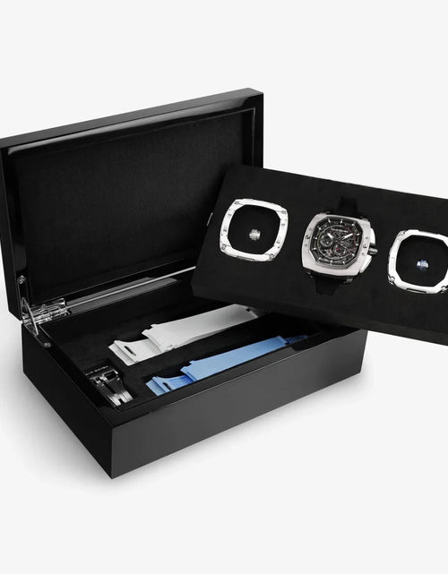 تحميل الصورة إلى عارض المعرض، AmrGazzaz عمرو_قزاز LuxuryPerfumes عطور_فاخرة AuthenticPerfume عطور_أصلية NicheFragrance عطور_نيش PerfumeKSA عطور_السعودية ShopOnlineKSA تسوق_أونلاين LuxuryShopping متجر_عطور
