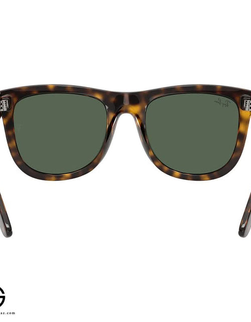 Load image into Gallery viewer, AmrGazzaz عمرو_قزاز LuxuryPerfumes عطور_فاخرة AuthenticPerfume عطور_أصلية NicheFragrance عطور_نيش PerfumeKSA عطور_السعودية ShopOnlineKSA تسوق_أونلاين LuxuryShopping متجر_عطور
