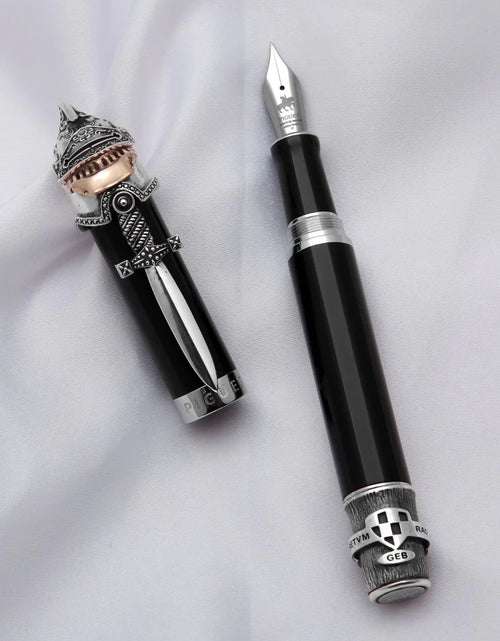 Load image into Gallery viewer, AmrGazzaz عمرو_قزاز LuxuryPerfumes عطور_فاخرة AuthenticPerfume عطور_أصلية NicheFragrance عطور_نيش PerfumeKSA عطور_السعودية ShopOnlineKSA تسوق_أونلاين LuxuryShopping متجر_عطور
