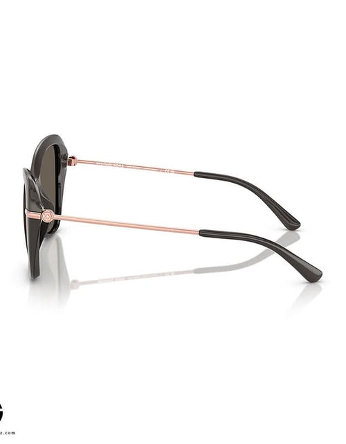 Load image into Gallery viewer, AmrGazzaz عمرو_قزاز LuxuryPerfumes عطور_فاخرة AuthenticPerfume عطور_أصلية NicheFragrance عطور_نيش PerfumeKSA عطور_السعودية ShopOnlineKSA تسوق_أونلاين LuxuryShopping متجر_عطور
