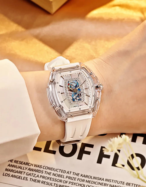 تحميل الصورة إلى عارض المعرض، AmrGazzaz عمرو_قزاز LuxuryPerfumes عطور_فاخرة AuthenticPerfume عطور_أصلية NicheFragrance عطور_نيش PerfumeKSA عطور_السعودية ShopOnlineKSA تسوق_أونلاين LuxuryShopping متجر_عطور
