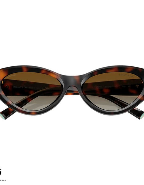 Load image into Gallery viewer, AmrGazzaz عمرو_قزاز LuxuryPerfumes عطور_فاخرة AuthenticPerfume عطور_أصلية NicheFragrance عطور_نيش PerfumeKSA عطور_السعودية ShopOnlineKSA تسوق_أونلاين LuxuryShopping متجر_عطور
