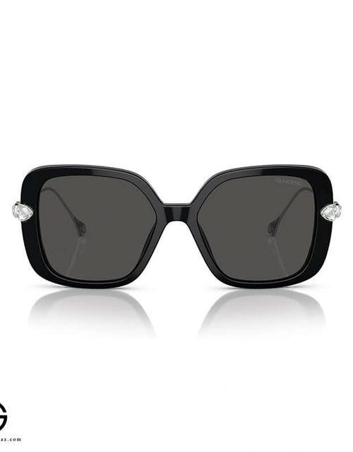 Load image into Gallery viewer, AmrGazzaz عمرو_قزاز LuxuryPerfumes عطور_فاخرة AuthenticPerfume عطور_أصلية NicheFragrance عطور_نيش PerfumeKSA عطور_السعودية ShopOnlineKSA تسوق_أونلاين LuxuryShopping متجر_عطور
