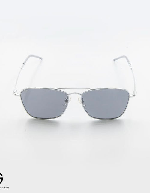 Load image into Gallery viewer, AmrGazzaz عمرو_قزاز LuxuryPerfumes عطور_فاخرة AuthenticPerfume عطور_أصلية NicheFragrance عطور_نيش PerfumeKSA عطور_السعودية ShopOnlineKSA تسوق_أونلاين LuxuryShopping متجر_عطور
