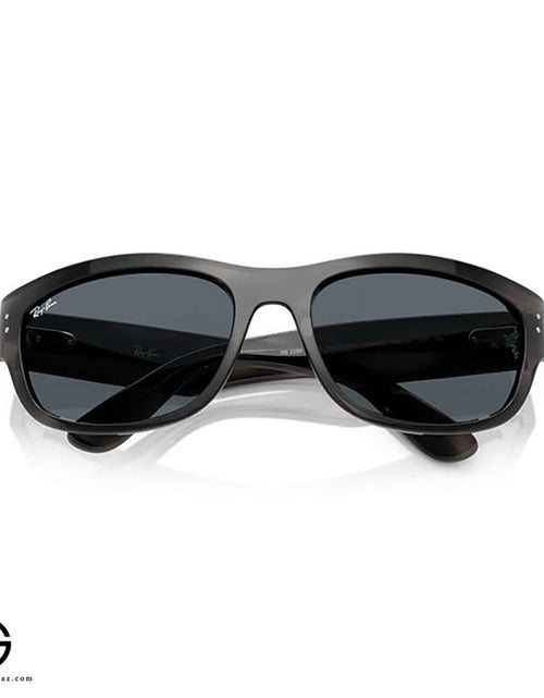 Load image into Gallery viewer, AmrGazzaz عمرو_قزاز LuxuryPerfumes عطور_فاخرة AuthenticPerfume عطور_أصلية NicheFragrance عطور_نيش PerfumeKSA عطور_السعودية ShopOnlineKSA تسوق_أونلاين LuxuryShopping متجر_عطور
