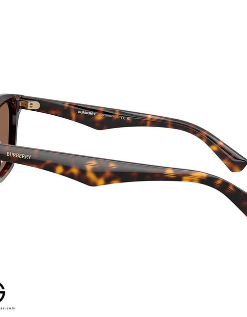 Load image into Gallery viewer, AmrGazzaz عمرو_قزاز LuxuryPerfumes عطور_فاخرة AuthenticPerfume عطور_أصلية NicheFragrance عطور_نيش PerfumeKSA عطور_السعودية ShopOnlineKSA تسوق_أونلاين LuxuryShopping متجر_عطور
