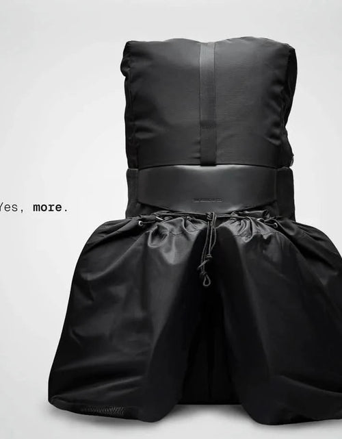 تحميل الصورة إلى عارض المعرض، AmrGazzaz عمرو_قزاز LuxuryPerfumes عطور_فاخرة AuthenticPerfume عطور_أصلية NicheFragrance عطور_نيش PerfumeKSA عطور_السعودية ShopOnlineKSA تسوق_أونلاين LuxuryShopping متجر_عطور
