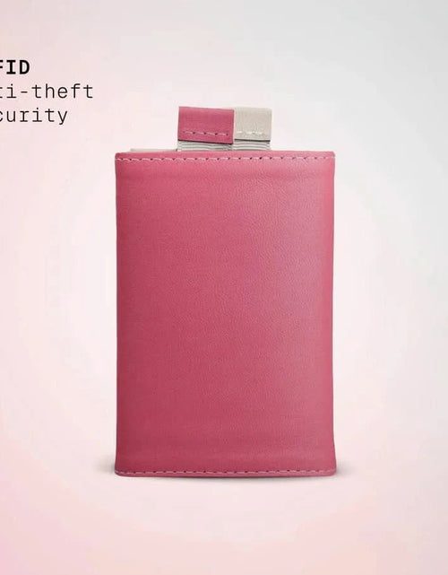 Load image into Gallery viewer, AmrGazzaz عمرو_قزاز LuxuryPerfumes عطور_فاخرة AuthenticPerfume عطور_أصلية NicheFragrance عطور_نيش PerfumeKSA عطور_السعودية ShopOnlineKSA تسوق_أونلاين LuxuryShopping متجر_عطور
