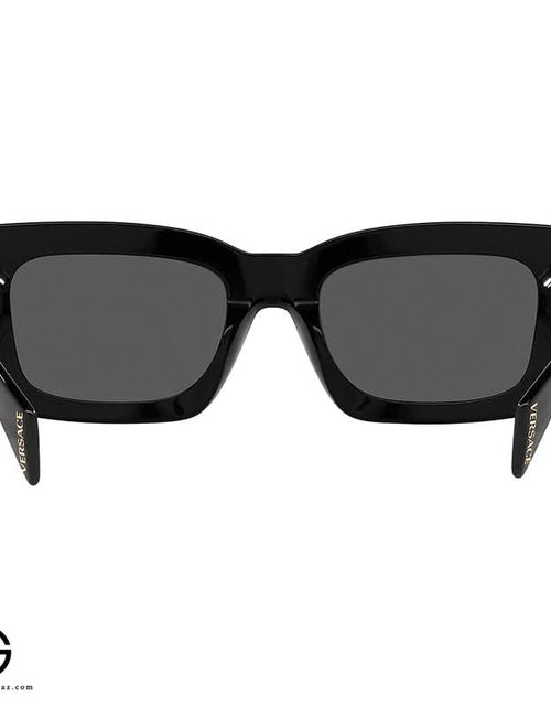 تحميل الصورة إلى عارض المعرض، AmrGazzaz عمرو_قزاز LuxuryPerfumes عطور_فاخرة AuthenticPerfume عطور_أصلية NicheFragrance عطور_نيش PerfumeKSA عطور_السعودية ShopOnlineKSA تسوق_أونلاين LuxuryShopping متجر_عطور
