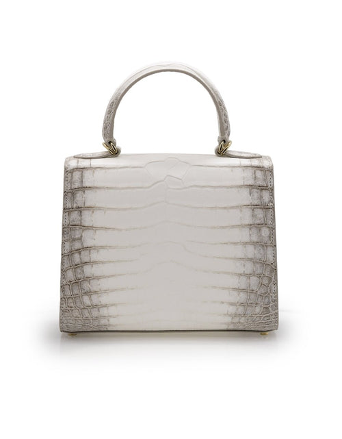 Load image into Gallery viewer, AmrGazzaz عمرو_قزاز LuxuryPerfumes عطور_فاخرة AuthenticPerfume عطور_أصلية NicheFragrance عطور_نيش PerfumeKSA عطور_السعودية ShopOnlineKSA تسوق_أونلاين LuxuryShopping متجر_عطور
