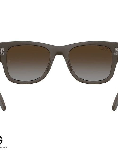 Load image into Gallery viewer, AmrGazzaz عمرو_قزاز LuxuryPerfumes عطور_فاخرة AuthenticPerfume عطور_أصلية NicheFragrance عطور_نيش PerfumeKSA عطور_السعودية ShopOnlineKSA تسوق_أونلاين LuxuryShopping متجر_عطور
