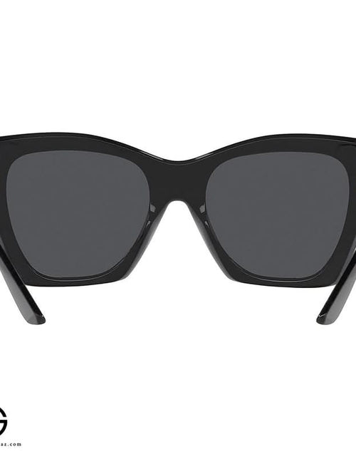 Load image into Gallery viewer, AmrGazzaz عمرو_قزاز LuxuryPerfumes عطور_فاخرة AuthenticPerfume عطور_أصلية NicheFragrance عطور_نيش PerfumeKSA عطور_السعودية ShopOnlineKSA تسوق_أونلاين LuxuryShopping متجر_عطور
