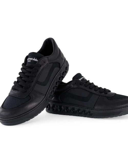 Load image into Gallery viewer, AmrGazzaz عمرو_قزاز LuxuryPerfumes عطور_فاخرة AuthenticPerfume عطور_أصلية NicheFragrance عطور_نيش PerfumeKSA عطور_السعودية ShopOnlineKSA تسوق_أونلاين LuxuryShopping متجر_عطور
