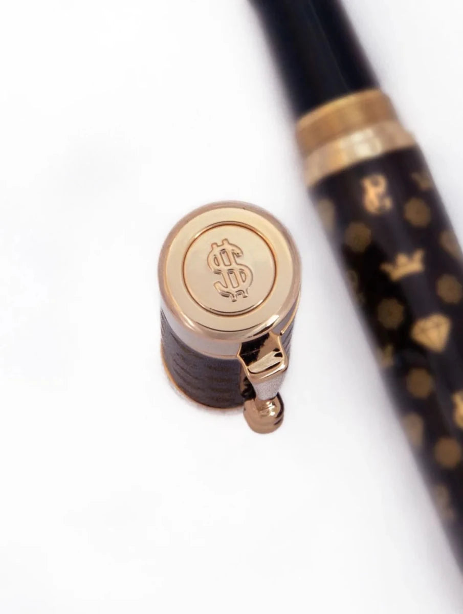 AmrGazzaz عمرو_قزاز LuxuryPerfumes عطور_فاخرة AuthenticPerfume عطور_أصلية NicheFragrance عطور_نيش PerfumeKSA عطور_السعودية ShopOnlineKSA تسوق_أونلاين LuxuryShopping متجر_عطور