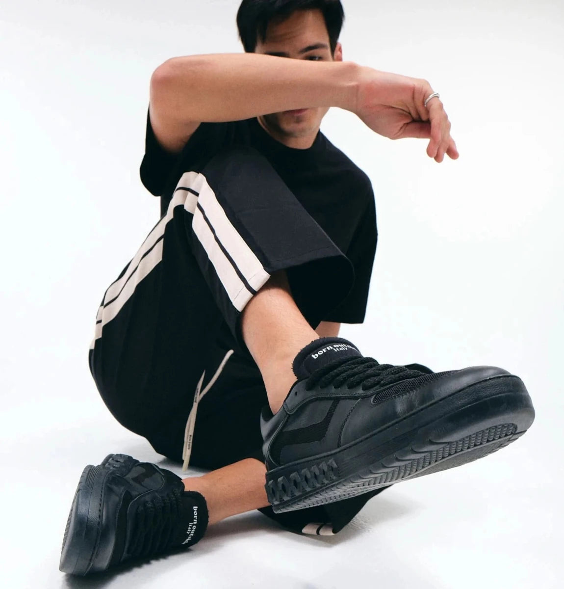 AmrGazzaz عمرو_قزاز LuxuryPerfumes عطور_فاخرة AuthenticPerfume عطور_أصلية NicheFragrance عطور_نيش PerfumeKSA عطور_السعودية ShopOnlineKSA تسوق_أونلاين LuxuryShopping متجر_عطور