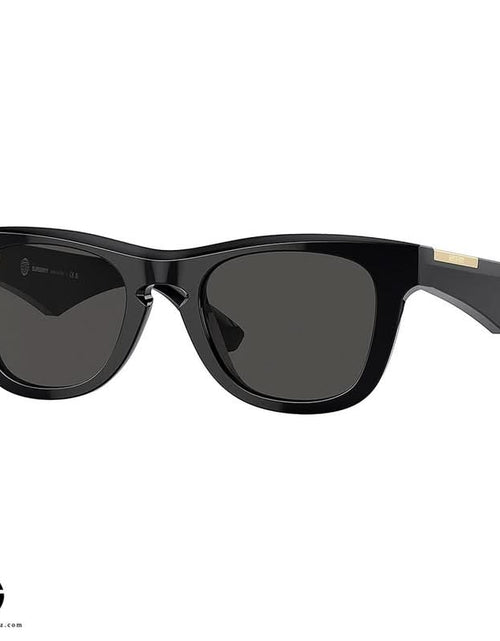 Load image into Gallery viewer, AmrGazzaz عمرو_قزاز LuxuryPerfumes عطور_فاخرة AuthenticPerfume عطور_أصلية NicheFragrance عطور_نيش PerfumeKSA عطور_السعودية ShopOnlineKSA تسوق_أونلاين LuxuryShopping متجر_عطور
