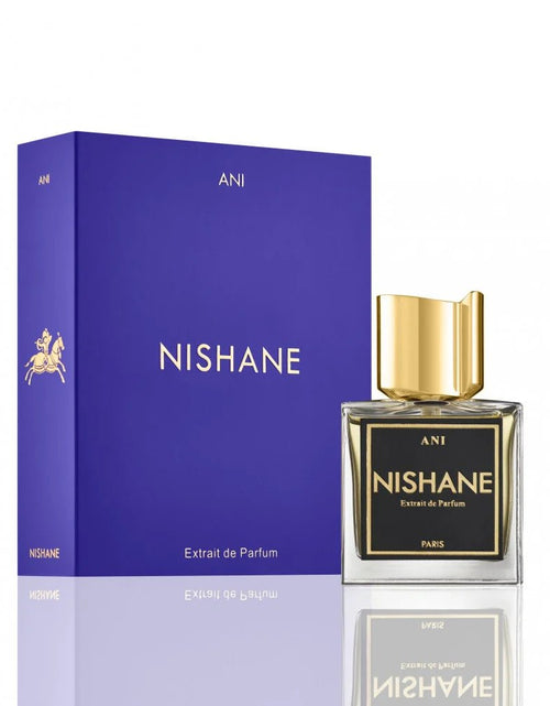 تحميل الصورة إلى عارض المعرض، AmrGazzaz عمرو_قزاز LuxuryPerfumes عطور_فاخرة AuthenticPerfume عطور_أصلية NicheFragrance عطور_نيش PerfumeKSA عطور_السعودية ShopOnlineKSA تسوق_أونلاين LuxuryShopping متجر_عطور
