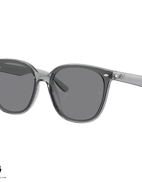 تحميل الصورة إلى عارض المعرض، AmrGazzaz عمرو_قزاز LuxuryPerfumes عطور_فاخرة AuthenticPerfume عطور_أصلية NicheFragrance عطور_نيش PerfumeKSA عطور_السعودية ShopOnlineKSA تسوق_أونلاين LuxuryShopping متجر_عطور
