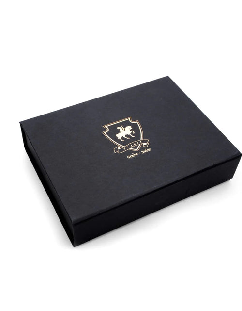 Load image into Gallery viewer, AmrGazzaz عمرو_قزاز LuxuryPerfumes عطور_فاخرة AuthenticPerfume عطور_أصلية NicheFragrance عطور_نيش PerfumeKSA عطور_السعودية ShopOnlineKSA تسوق_أونلاين LuxuryShopping متجر_عطور
