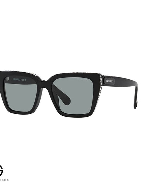 Load image into Gallery viewer, AmrGazzaz عمرو_قزاز LuxuryPerfumes عطور_فاخرة AuthenticPerfume عطور_أصلية NicheFragrance عطور_نيش PerfumeKSA عطور_السعودية ShopOnlineKSA تسوق_أونلاين LuxuryShopping متجر_عطور
