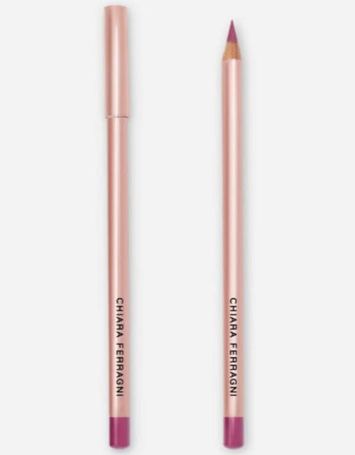 Load image into Gallery viewer, AmrGazzaz عمرو_قزاز LuxuryPerfumes عطور_فاخرة AuthenticPerfume عطور_أصلية NicheFragrance عطور_نيش PerfumeKSA عطور_السعودية ShopOnlineKSA تسوق_أونلاين LuxuryShopping متجر_عطور
