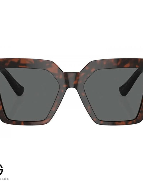 Load image into Gallery viewer, AmrGazzaz عمرو_قزاز LuxuryPerfumes عطور_فاخرة AuthenticPerfume عطور_أصلية NicheFragrance عطور_نيش PerfumeKSA عطور_السعودية ShopOnlineKSA تسوق_أونلاين LuxuryShopping متجر_عطور
