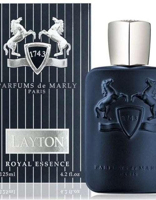 Load image into Gallery viewer, AmrGazzaz عمرو_قزاز LuxuryPerfumes عطور_فاخرة AuthenticPerfume عطور_أصلية NicheFragrance عطور_نيش PerfumeKSA عطور_السعودية ShopOnlineKSA تسوق_أونلاين LuxuryShopping متجر_عطور
