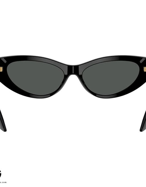 Load image into Gallery viewer, AmrGazzaz عمرو_قزاز LuxuryPerfumes عطور_فاخرة AuthenticPerfume عطور_أصلية NicheFragrance عطور_نيش PerfumeKSA عطور_السعودية ShopOnlineKSA تسوق_أونلاين LuxuryShopping متجر_عطور
