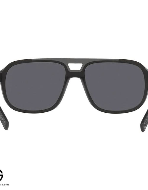 Load image into Gallery viewer, AmrGazzaz عمرو_قزاز LuxuryPerfumes عطور_فاخرة AuthenticPerfume عطور_أصلية NicheFragrance عطور_نيش PerfumeKSA عطور_السعودية ShopOnlineKSA تسوق_أونلاين LuxuryShopping متجر_عطور
