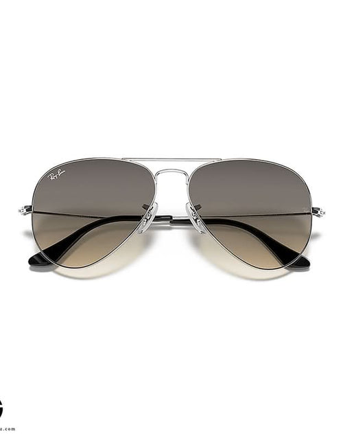 Load image into Gallery viewer, AmrGazzaz عمرو_قزاز LuxuryPerfumes عطور_فاخرة AuthenticPerfume عطور_أصلية NicheFragrance عطور_نيش PerfumeKSA عطور_السعودية ShopOnlineKSA تسوق_أونلاين LuxuryShopping متجر_عطور
