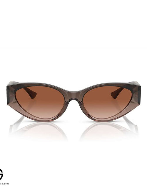 Load image into Gallery viewer, AmrGazzaz عمرو_قزاز LuxuryPerfumes عطور_فاخرة AuthenticPerfume عطور_أصلية NicheFragrance عطور_نيش PerfumeKSA عطور_السعودية ShopOnlineKSA تسوق_أونلاين LuxuryShopping متجر_عطور
