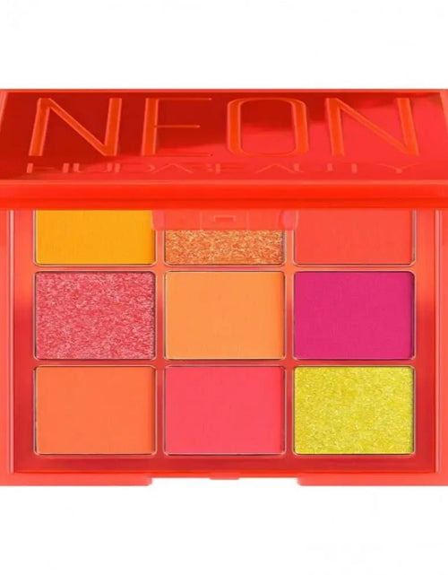 تحميل الصورة إلى عارض المعرض، AmrGazzaz عمرو_قزاز LuxuryPerfumes عطور_فاخرة AuthenticPerfume عطور_أصلية NicheFragrance عطور_نيش PerfumeKSA عطور_السعودية ShopOnlineKSA تسوق_أونلاين LuxuryShopping متجر_عطور
