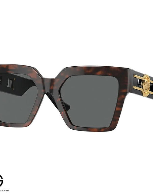 Load image into Gallery viewer, AmrGazzaz عمرو_قزاز LuxuryPerfumes عطور_فاخرة AuthenticPerfume عطور_أصلية NicheFragrance عطور_نيش PerfumeKSA عطور_السعودية ShopOnlineKSA تسوق_أونلاين LuxuryShopping متجر_عطور
