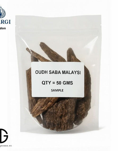 Load image into Gallery viewer, AmrGazzaz عمرو_قزاز LuxuryPerfumes عطور_فاخرة AuthenticPerfume عطور_أصلية NicheFragrance عطور_نيش PerfumeKSA عطور_السعودية ShopOnlineKSA تسوق_أونلاين LuxuryShopping متجر_عطور
