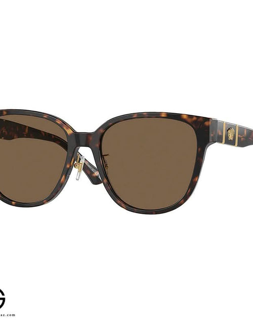 Load image into Gallery viewer, AmrGazzaz عمرو_قزاز LuxuryPerfumes عطور_فاخرة AuthenticPerfume عطور_أصلية NicheFragrance عطور_نيش PerfumeKSA عطور_السعودية ShopOnlineKSA تسوق_أونلاين LuxuryShopping متجر_عطور
