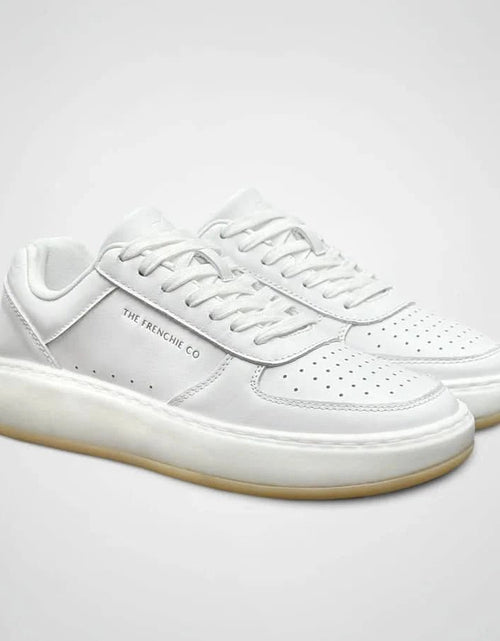 تحميل الصورة إلى عارض المعرض، AmrGazzaz عمرو_قزاز LuxuryPerfumes عطور_فاخرة AuthenticPerfume عطور_أصلية NicheFragrance عطور_نيش PerfumeKSA عطور_السعودية ShopOnlineKSA تسوق_أونلاين LuxuryShopping متجر_عطور
