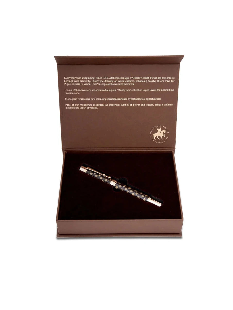 AmrGazzaz عمرو_قزاز LuxuryPerfumes عطور_فاخرة AuthenticPerfume عطور_أصلية NicheFragrance عطور_نيش PerfumeKSA عطور_السعودية ShopOnlineKSA تسوق_أونلاين LuxuryShopping متجر_عطور