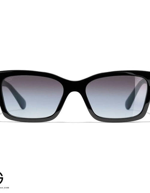 Load image into Gallery viewer, AmrGazzaz عمرو_قزاز LuxuryPerfumes عطور_فاخرة AuthenticPerfume عطور_أصلية NicheFragrance عطور_نيش PerfumeKSA عطور_السعودية ShopOnlineKSA تسوق_أونلاين LuxuryShopping متجر_عطور
