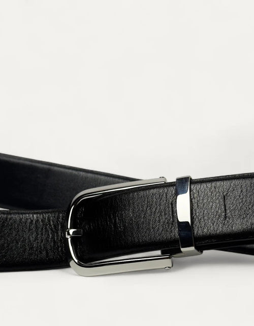 تحميل الصورة إلى عارض المعرض، AmrGazzaz عمرو_قزاز LuxuryPerfumes عطور_فاخرة AuthenticPerfume عطور_أصلية NicheFragrance عطور_نيش PerfumeKSA عطور_السعودية ShopOnlineKSA تسوق_أونلاين LuxuryShopping متجر_عطور
