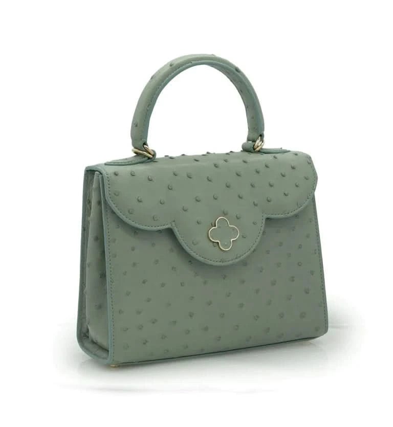 AmrGazzaz عمرو_قزاز LuxuryPerfumes عطور_فاخرة AuthenticPerfume عطور_أصلية NicheFragrance عطور_نيش PerfumeKSA عطور_السعودية ShopOnlineKSA تسوق_أونلاين LuxuryShopping متجر_عطور