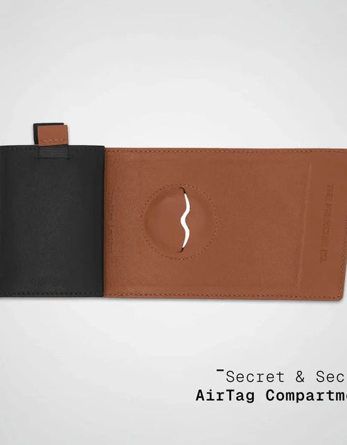 Load image into Gallery viewer, AmrGazzaz عمرو_قزاز LuxuryPerfumes عطور_فاخرة AuthenticPerfume عطور_أصلية NicheFragrance عطور_نيش PerfumeKSA عطور_السعودية ShopOnlineKSA تسوق_أونلاين LuxuryShopping متجر_عطور
