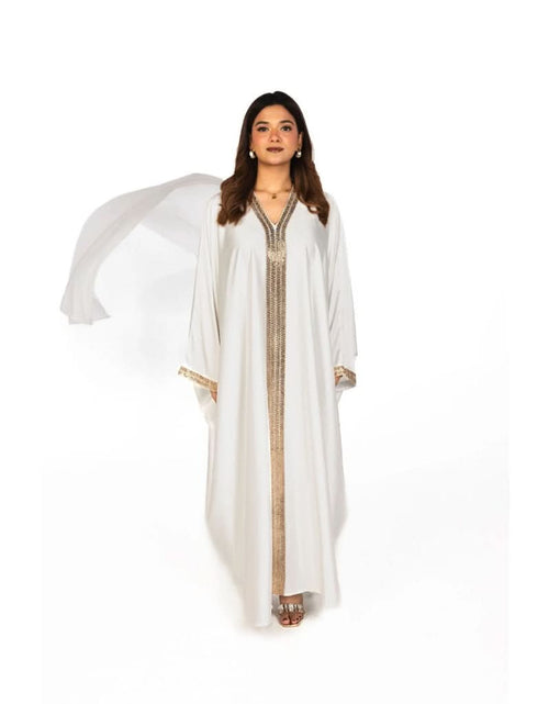 Load image into Gallery viewer, AmrGazzaz عمرو_قزاز LuxuryPerfumes عطور_فاخرة AuthenticPerfume عطور_أصلية NicheFragrance عطور_نيش PerfumeKSA عطور_السعودية ShopOnlineKSA تسوق_أونلاين LuxuryShopping متجر_عطور
